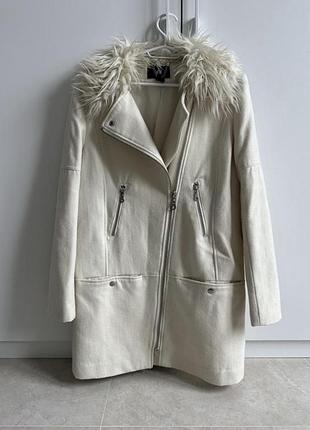 Пальто 50%шерсть молочне