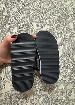Черевички zara 23 розмір для дівчинки 4