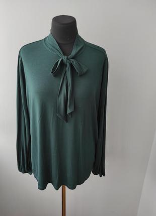 Базовый вискозный свитер гольф водолазка блузка с шарфом бантом 48-50 р от women essentials