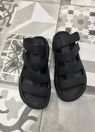 Римські сандалі crocs оригінал