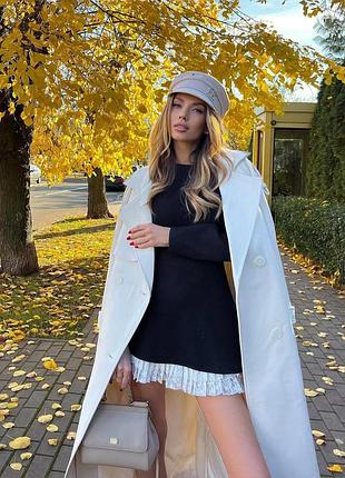 Очень романтичное платье, которое состоит из двух частей: основого и подъюбника, тем более можно регулировать длину. ромир м, ткань: кашемир и француцкое кружево