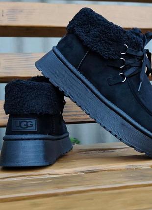Чорні теплі черевики чоботи з лейбами ugg