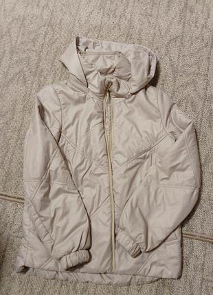 Куртка вітровка жіноча