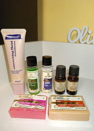 Косметика для обличчя індія ефірна олія кедрова мелісова khadi мило ароматика набір