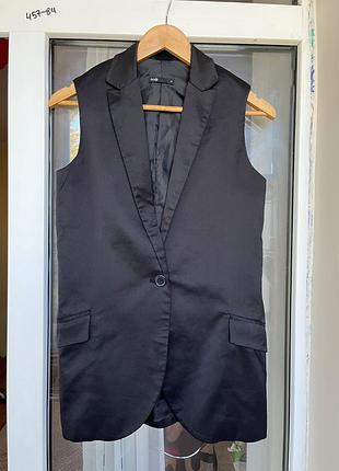 Жилет в жакетному стилі