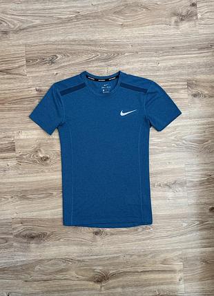 Футболка nike running