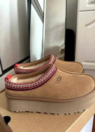 Ugg tazz колір chestnut розмір 38,стан хороший, взуття тепле й дуже зручне. є невеликі плями, але їх легко прибрати)