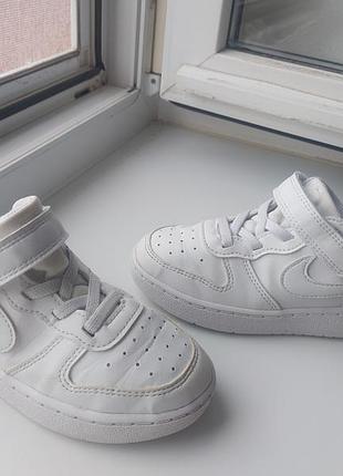 Nike кроссовки