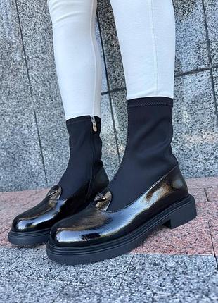 Стильные женские ботинки деми