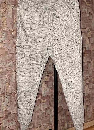 Спортивные штаны теплые