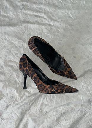 Леопардові туфлі човники
