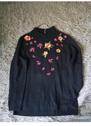 Красивая кофта женская с вышивкой