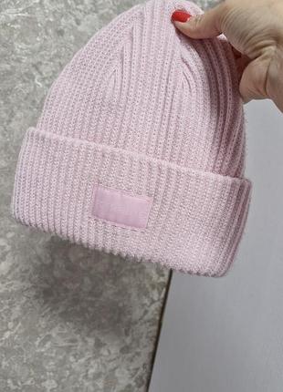 Шапка тепла hm