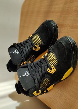 Кроссовки jordan