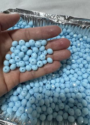 Кришталеві намистини світло голубий матові 8 мм