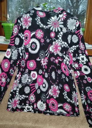 Трикотажная блуза с цветочным принтом2 фото