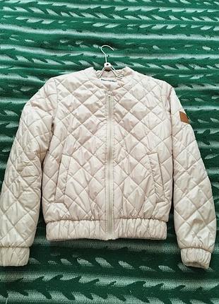 Курточка демосезонна в ідеальному стані