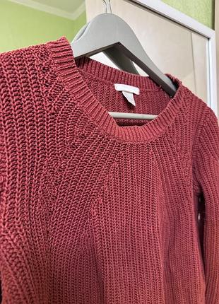 Светер в осінньому кольорі