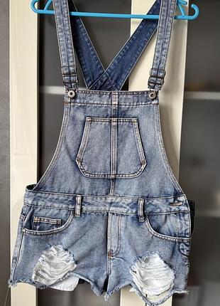 Комбінезон