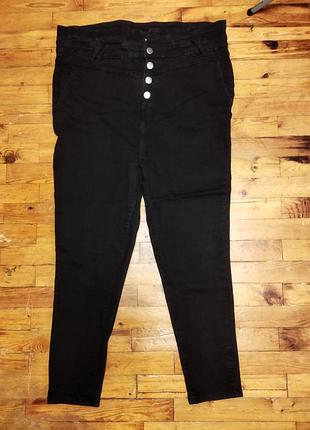 Женские, плотные, стрейчевые джинсы. б/в идеальном состоянии, размер 52-56. yours