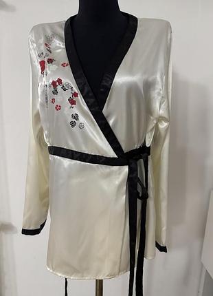 Чудова нова молочна піжамка жіноча тсм розмір 36-38.