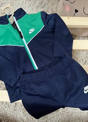 Nike костюм 80