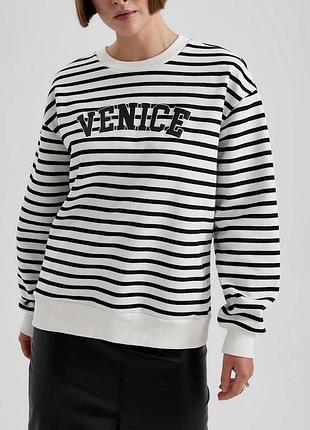 Жіночий світшот в полоску