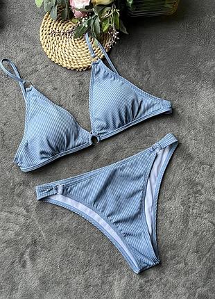 Роздільний купальник з чашками в рубчик