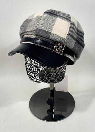 Кепі жіноча