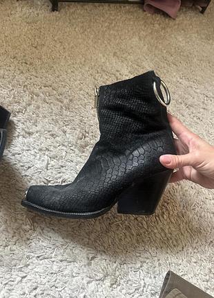 Ботильйони jeffreycampbell