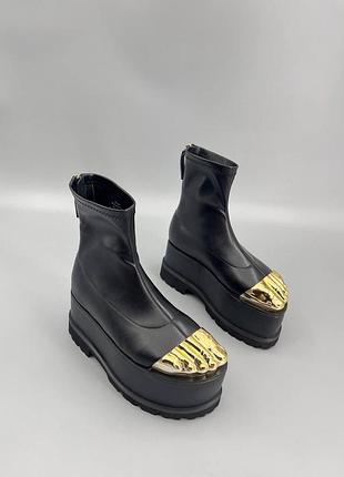 Шкіряні черевики schiaparelli