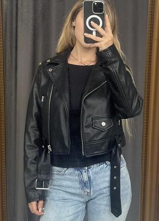 Шкіряна куртка / шкірянка чорна, berhka розмір м