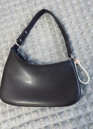 Сумка багет асиметрична, шоколадного кольору, на товстій ручці