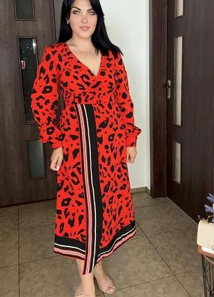 Красное платье на запах большого размера с животным принтом от george