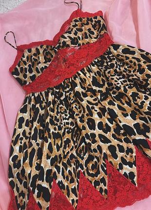 Сукня тигрова на ґудзиках червона коротка ажур