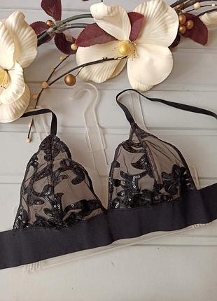 Красивый бюстгальтер бралетт с вышивкой пайетками, размер s