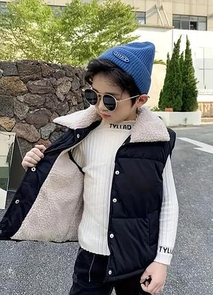 Жилетка на хлопчика