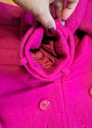 Пальто на 8-11 р. 6