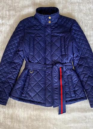 Красива стьобана  куртка tommi hilfiger