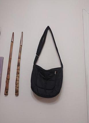 Стёганая,мягкая,лёгкая,перекидная сумка