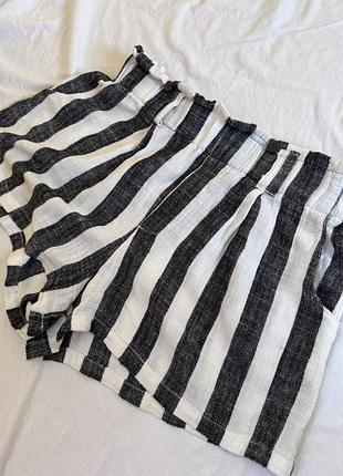 Шорти з натуральної тканини короткі