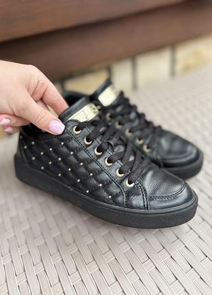 Кеди кросівки оригінал guess 35 розмір, чорний колір