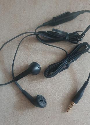 Nokia wh-207 stereo headset (черный) — новая гарнитура из комплекта телефона