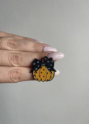 Пін значок металевий брошка halloween хелловін гарбуз  з бантом