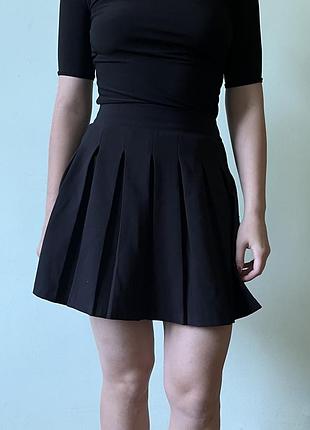 Спідниця чорна з шортами s-m