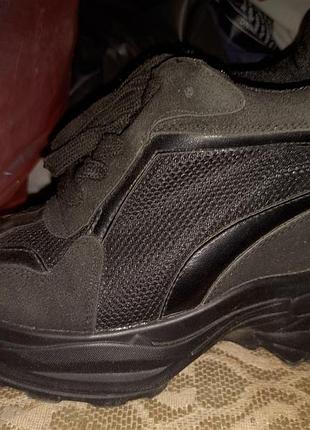 Кроссовки, танкетка