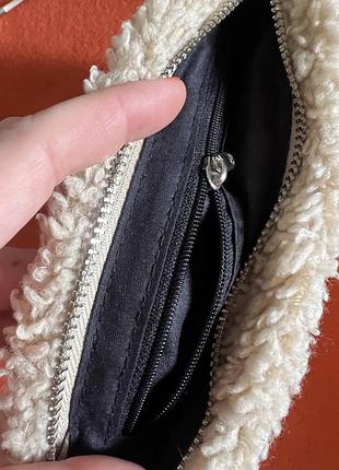 Косметичка stradivarius 4