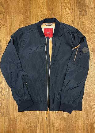 Фірмова куртка бомбер s.oliver