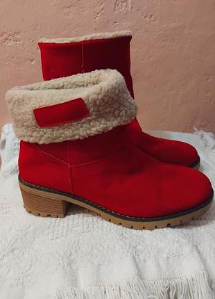 Красные сапожки