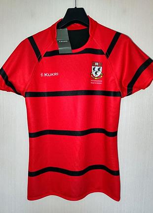 Спортивная футболка супер двух сторонняя.